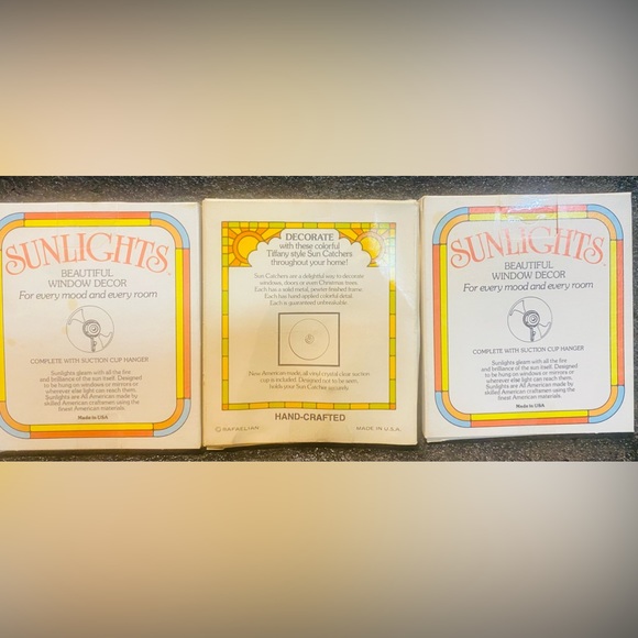SET OF 3 Vintage Christmas/Holiday Suncatchers-“Sunlights” & “Rafaelian” USA - Picture 6 of 6